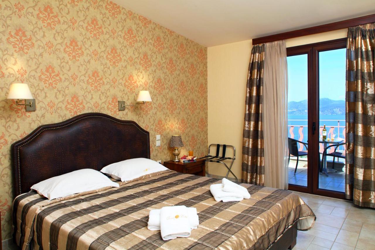 Hotel Tesoro Nikiana Exteriér fotografie