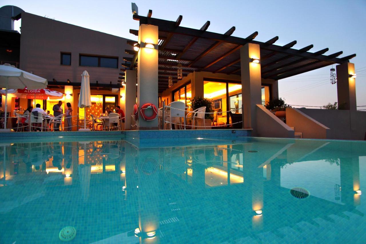 Hotel Tesoro Nikiana Exteriér fotografie