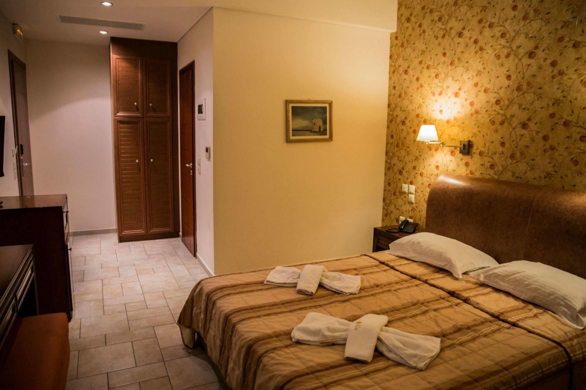 Hotel Tesoro Nikiana Exteriér fotografie